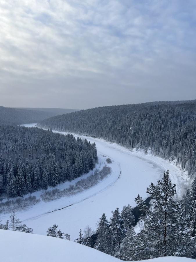 Усть-Койва: "Путешествие по долине реки Чусовая" на снегоходах (в санях), Мельничный ручей и камень Красный