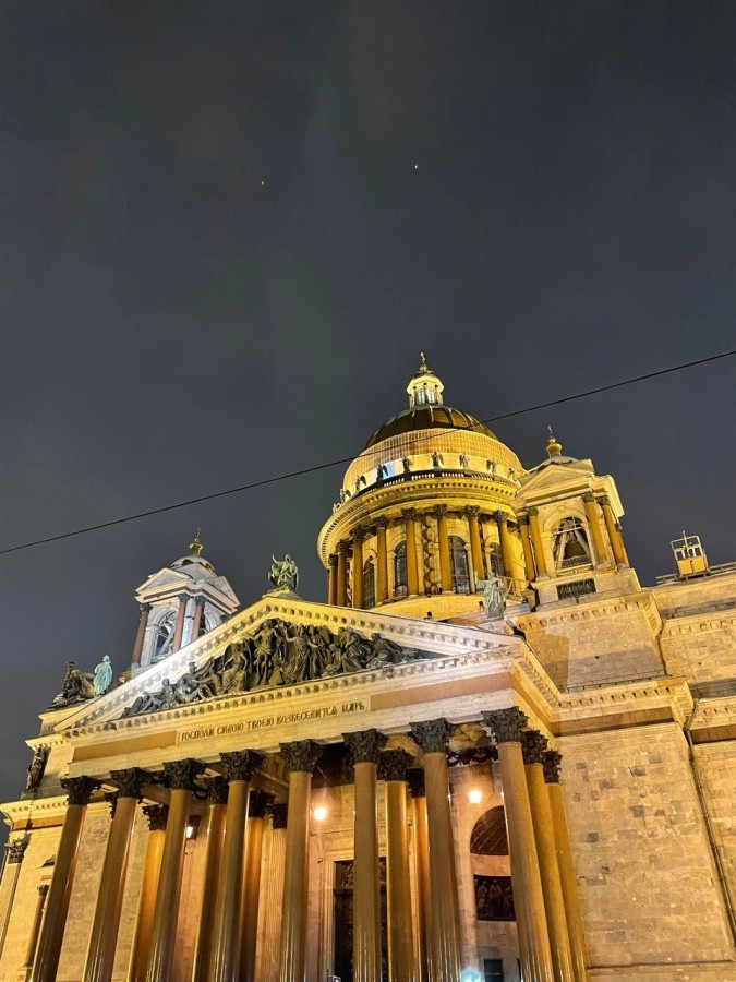 Новогодняя сказка в Петербурге (Стандарт)