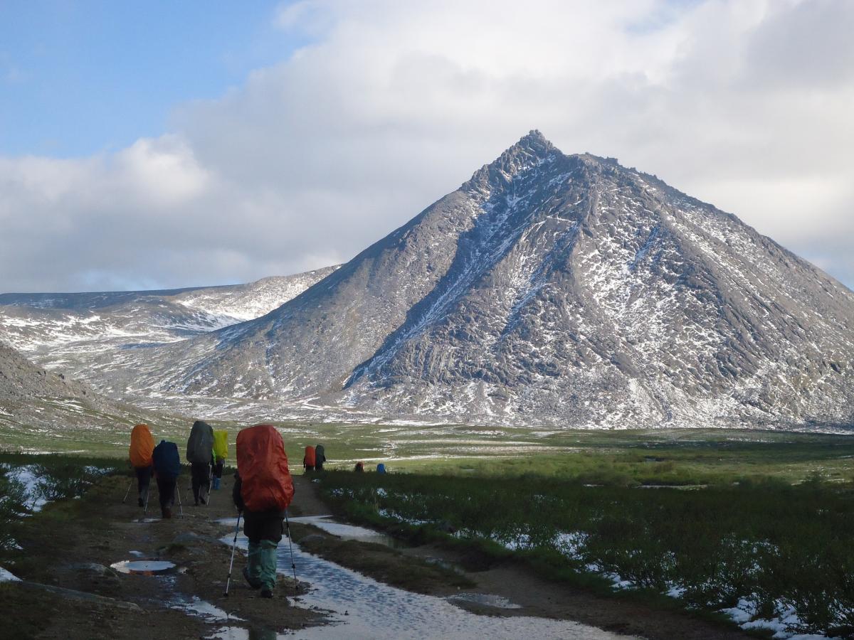 Пеший поход на Народную и Манарагу