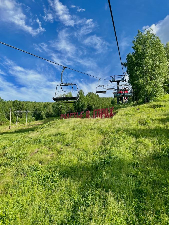 Каменное царство Пермского края: Успенка - Белые камни - Каменный город - г. Губаха - гора Крестовая с кресельной канатной дорогой