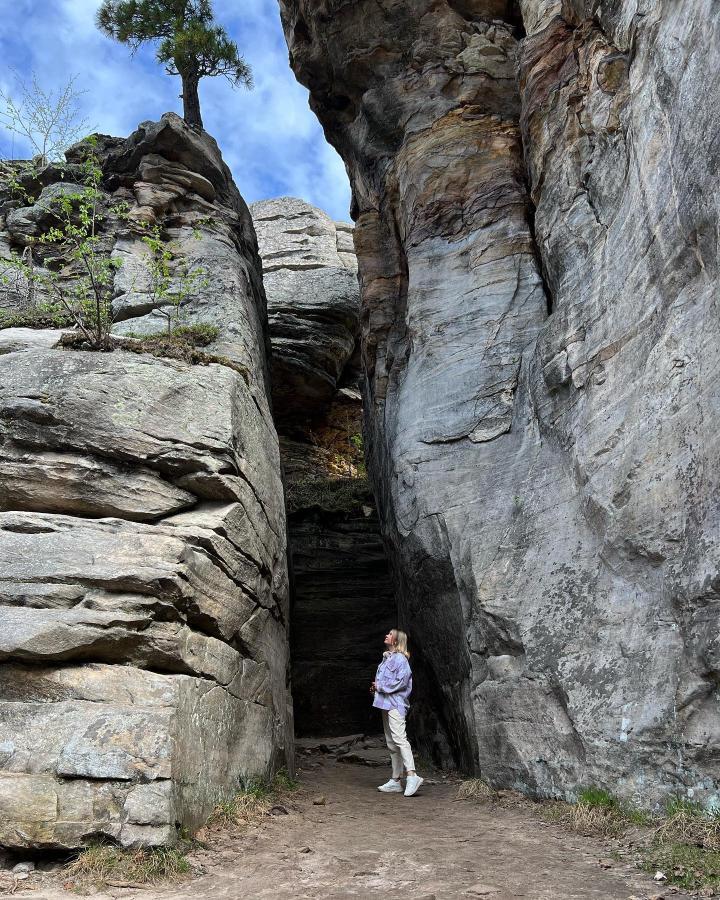 Каменное царство Пермского края: Успенка - Белые камни - Каменный город - г. Губаха - гора Крестовая с кресельной канатной дорогой