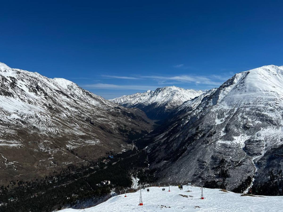 Зимнее великолепие гор Кавказа
