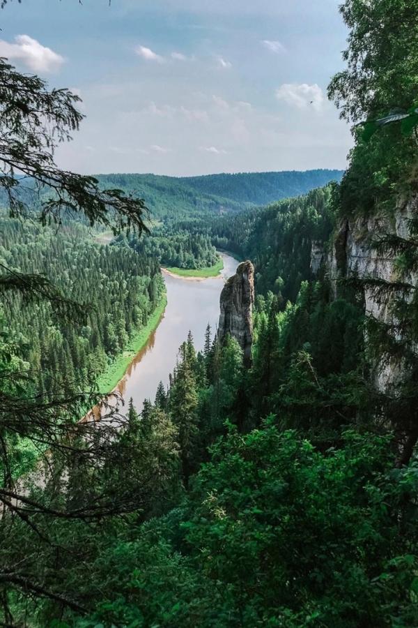 Усьвинские столбы с прогулкой на лодке и Каменный город