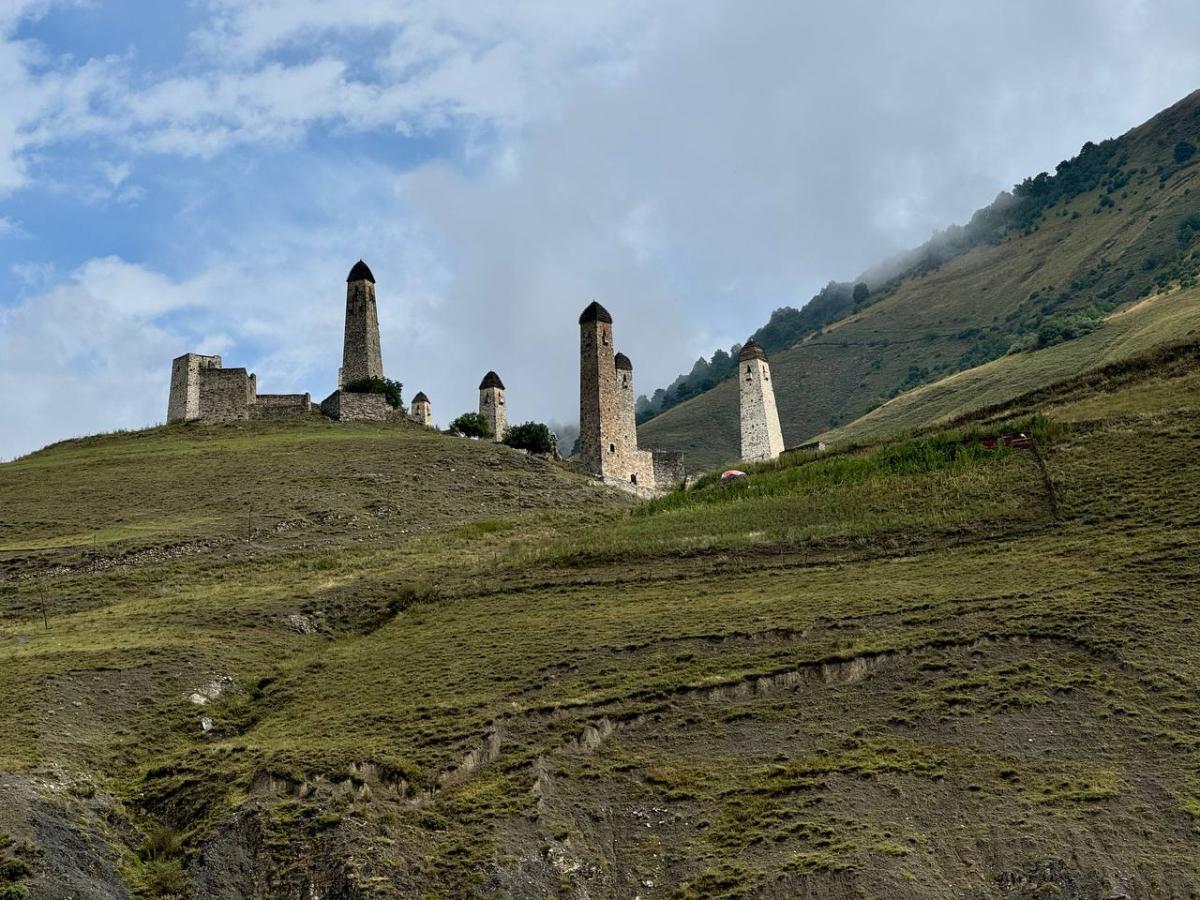 Весь Кавказ за 5 дней: Грозный - Владикавказ - Ингушетия - Кабардино-Балкария - Пятигорск - Домбай