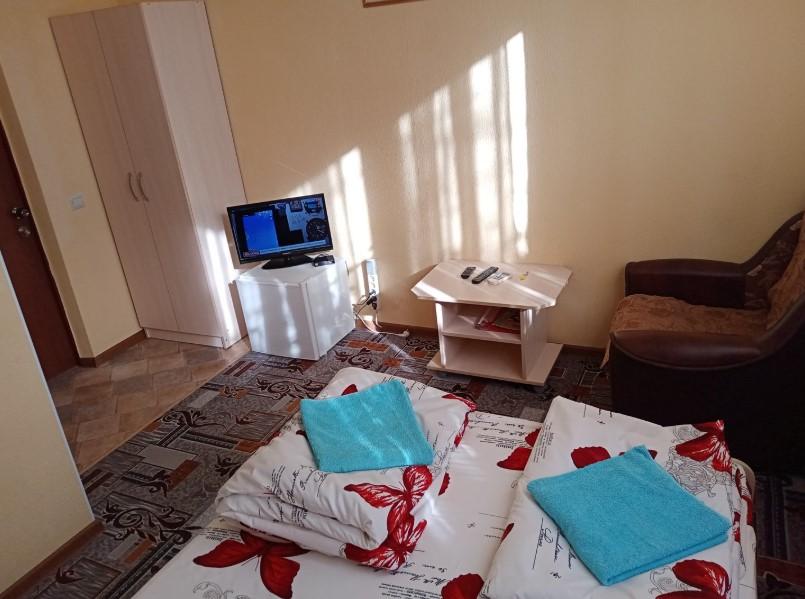 ЖД тур в Геленджик, Гостевой дом "Аватар" 10 ночей