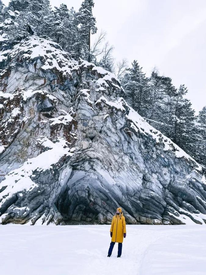 Кын активный: на снегоходах к "Великану" и "Печке" с обедом
